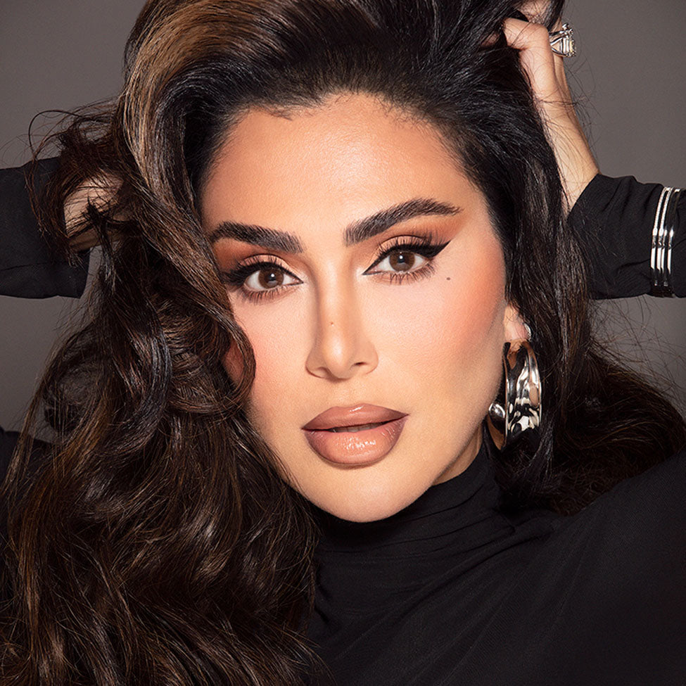 عدسات ملونة من ديفا ليلي